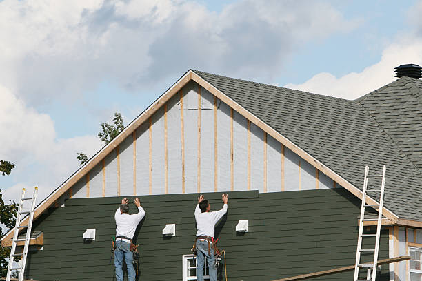 Professional Wood Siding technician working in Summerfield, NC